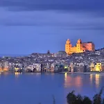 ベッド・アンド・ブレックファスト Stanza In Con Giardino Vista Mare *