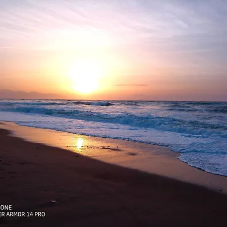 Stanza In Con Giardino Vista Mare Bed and Breakfast *