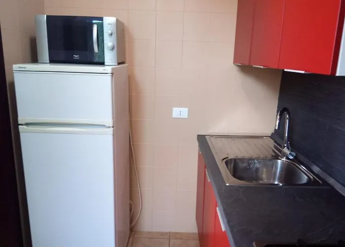 Stanza In Con Giardino Vista Mare Bed and Breakfast *