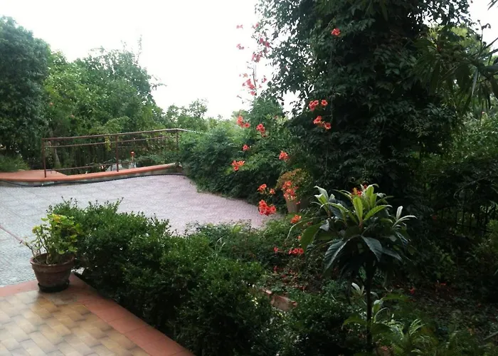 Bed and Breakfast Stanza In Con Giardino Vista Mare