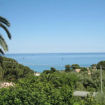 Stanza In Con Giardino Vista Mare Panzió Cefalù