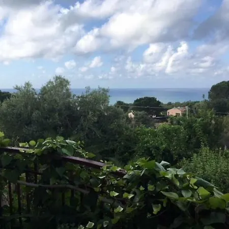 Stanza In Con Giardino Vista Mare * Cefalù